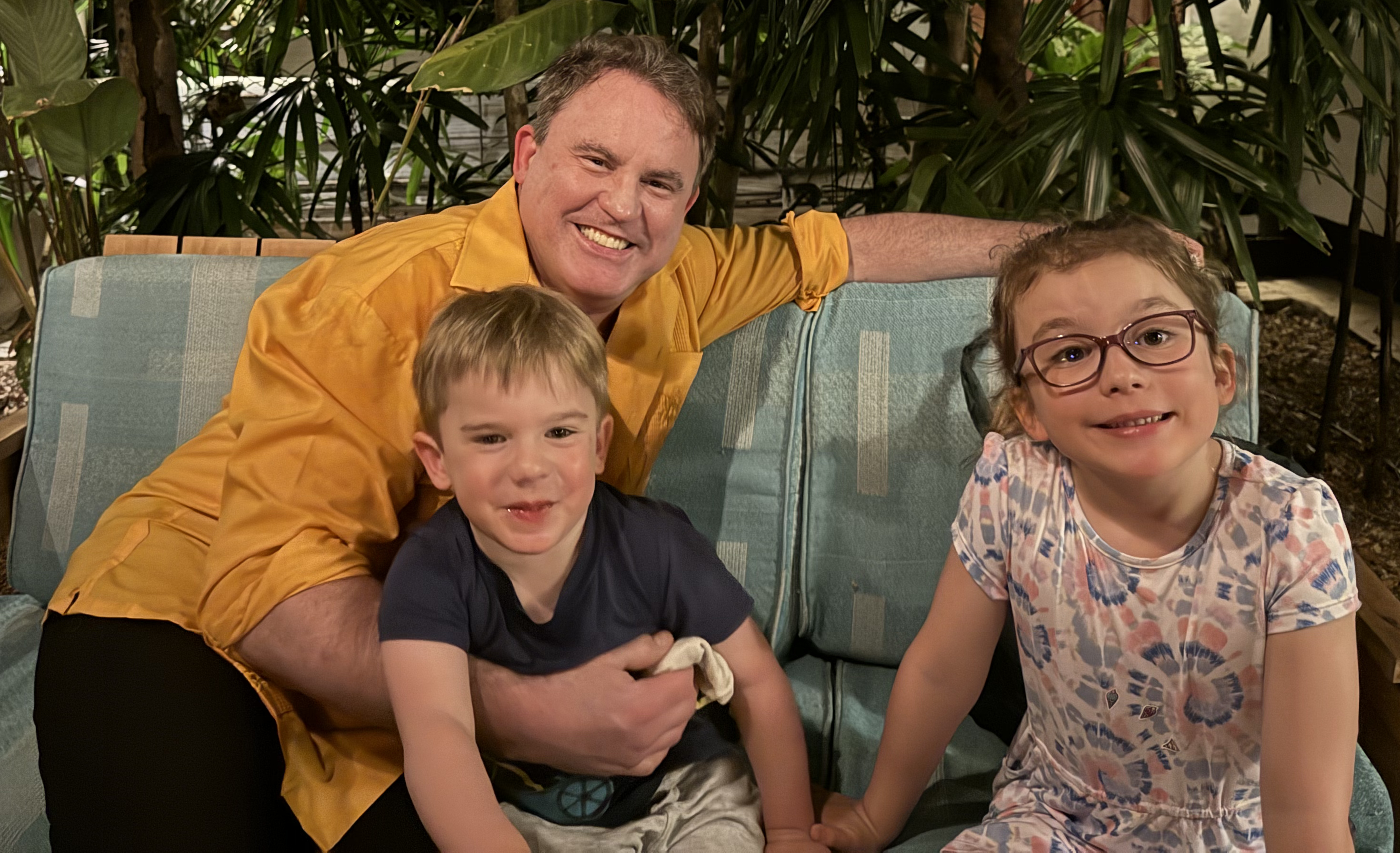Photo of Peter Kellner with his children